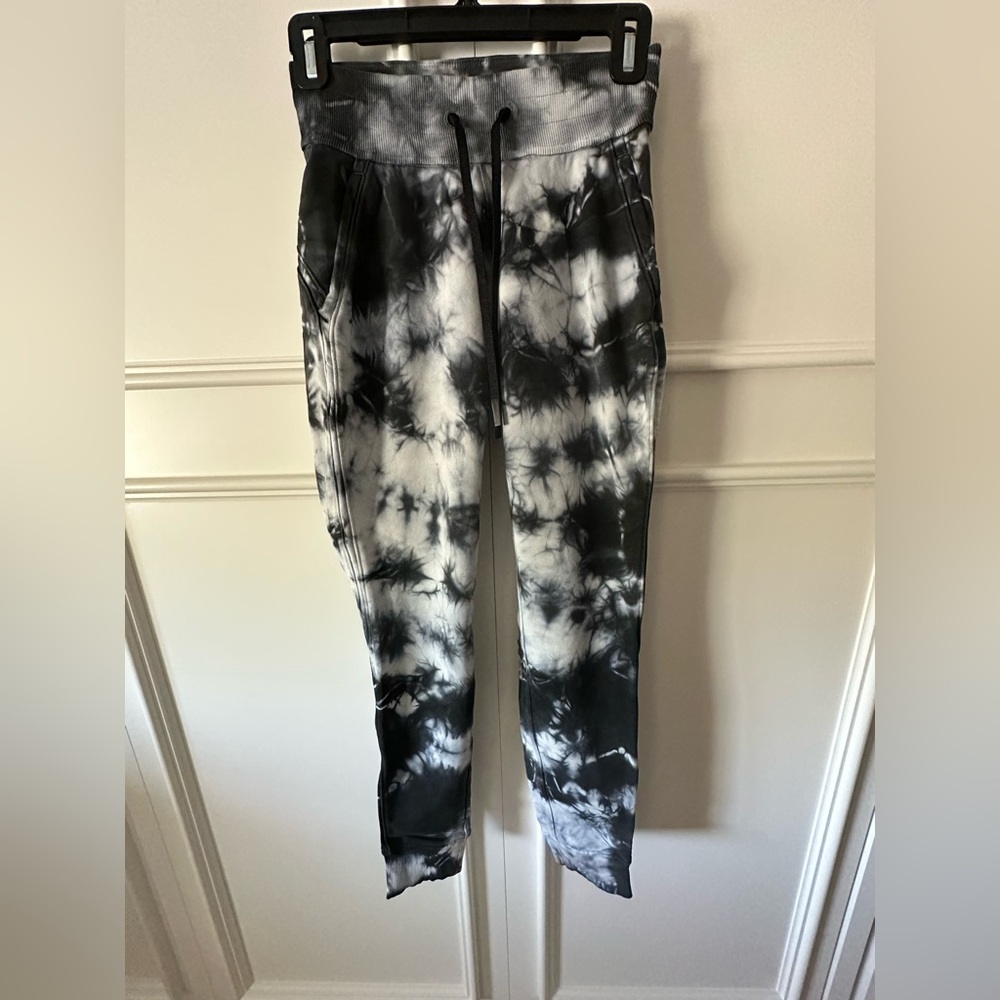 Lululemon jogger